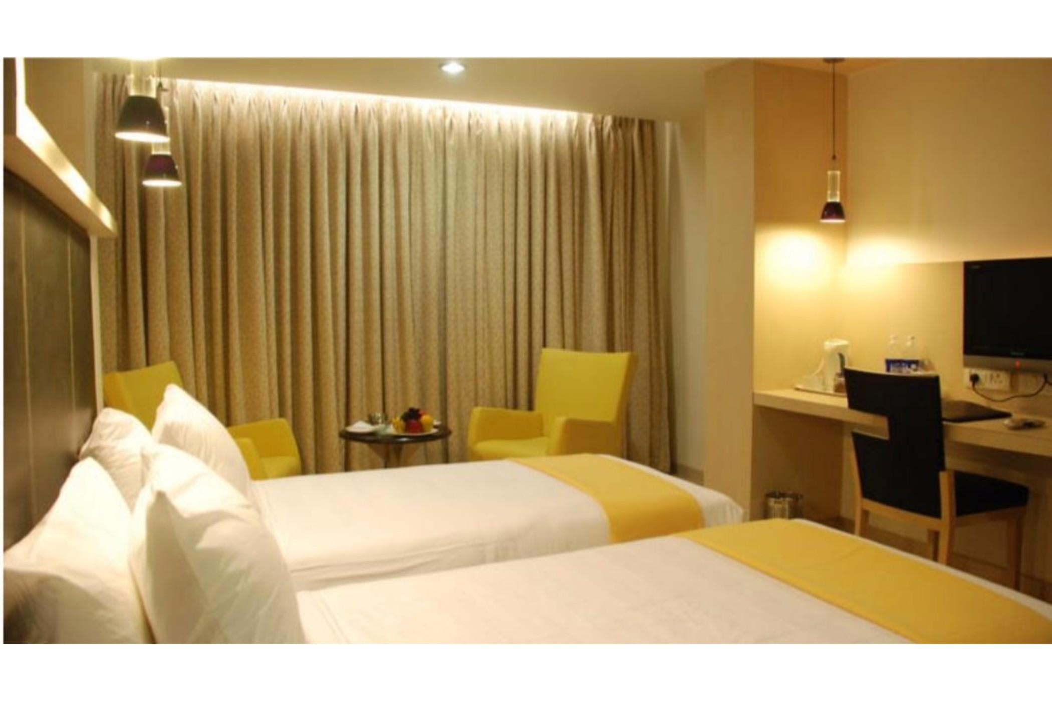 The Oriental Residency Hotel Mumbai Exterior foto