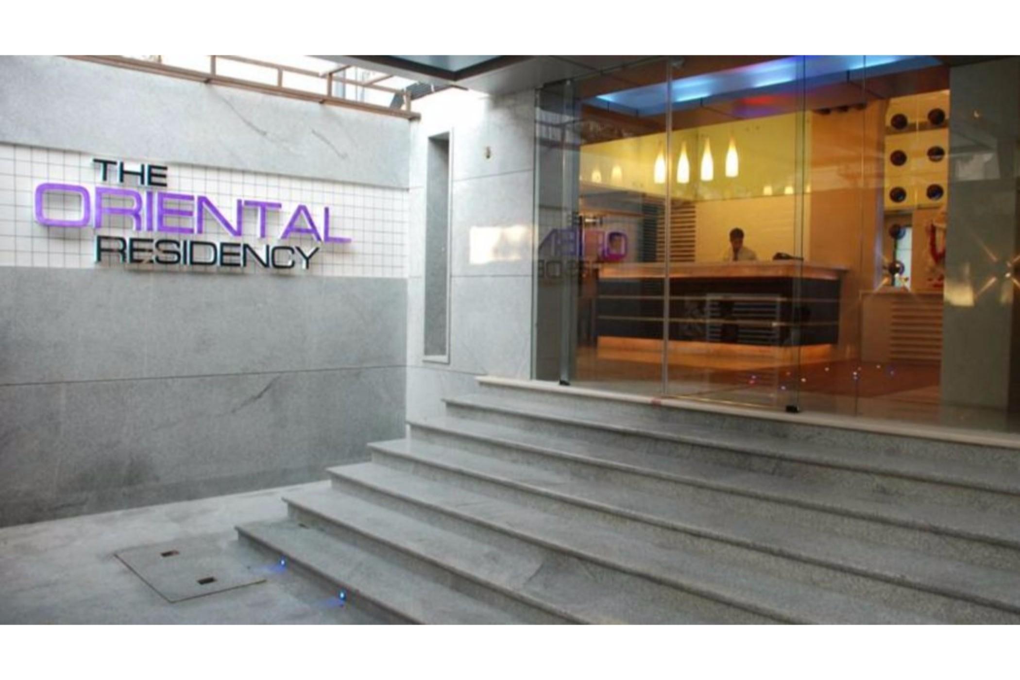 The Oriental Residency Hotel Mumbai Exterior foto