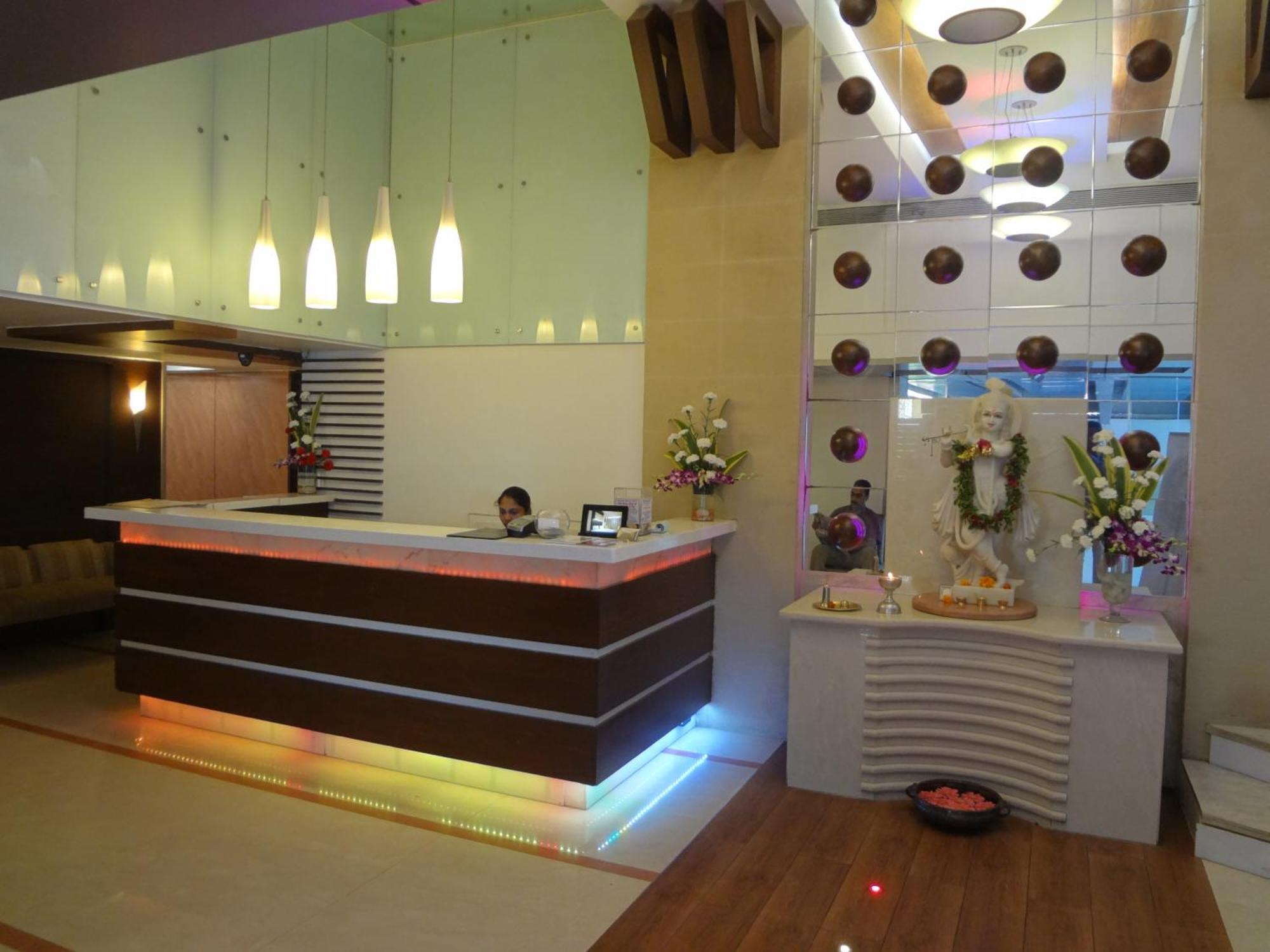 The Oriental Residency Hotel Mumbai Exterior foto