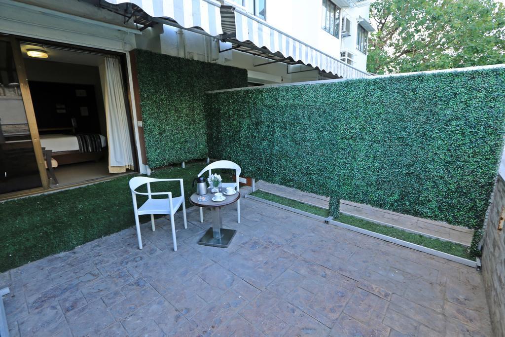 The Oriental Residency Hotel Mumbai Exterior foto